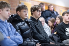 2026-01-28-Kawka-z-profesorem-fot-Dariusz-Piekut-PB